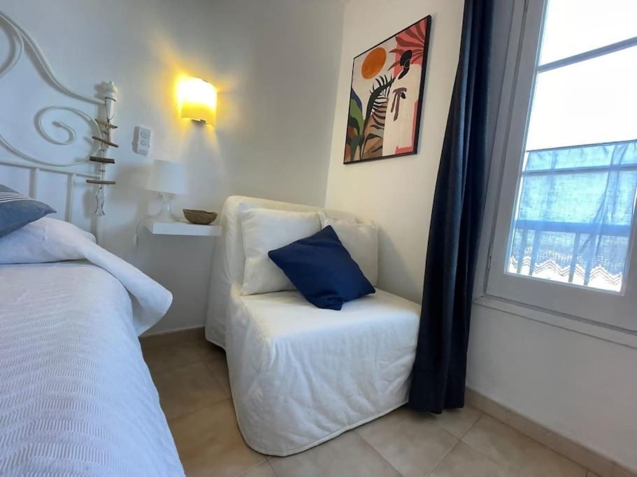 Algaiarens Apto Con Piscina Y Junto A La Playa Cala'N Blanes  Exterior photo